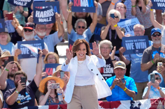 伯恩斯坦：卡馬拉·哈里斯表現優于特朗普，Bit&nbsp;圖片